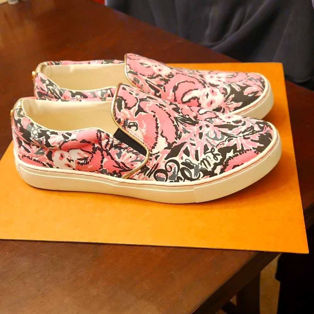 Lilly Pulitzer Julie Slip-on Shoes "Hangin' w/ My Boo" in Panda Pink Size 7